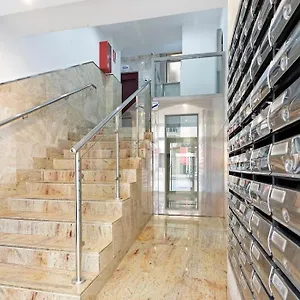 https://malagueta-estudio.hotelsinnerja.org